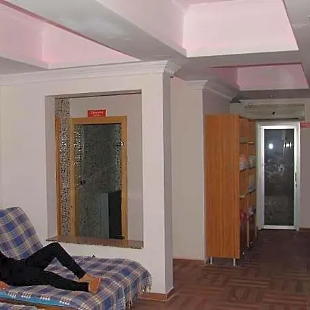 Kleopatra Ikiz 3*